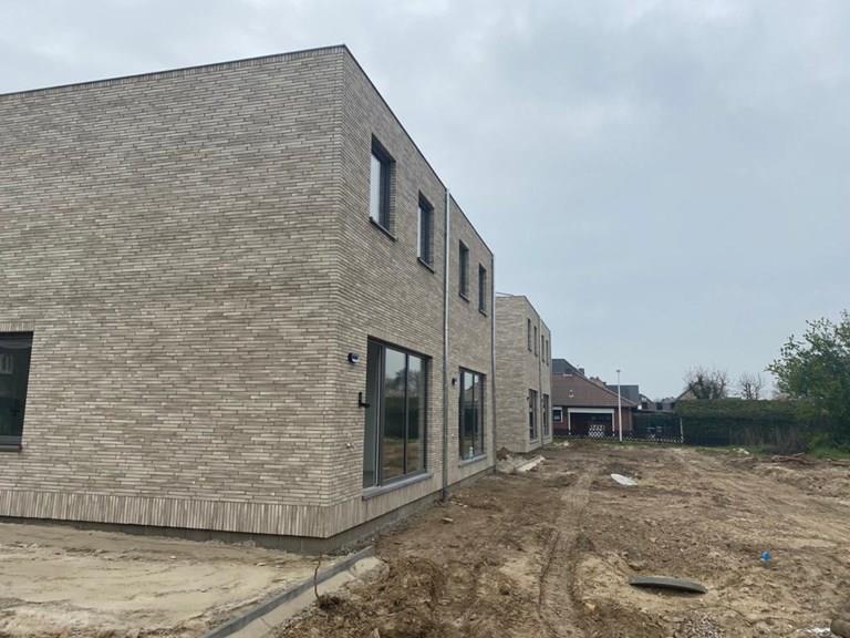 Bekijk alle afbeeldingen van Project Caubergstraat en meer