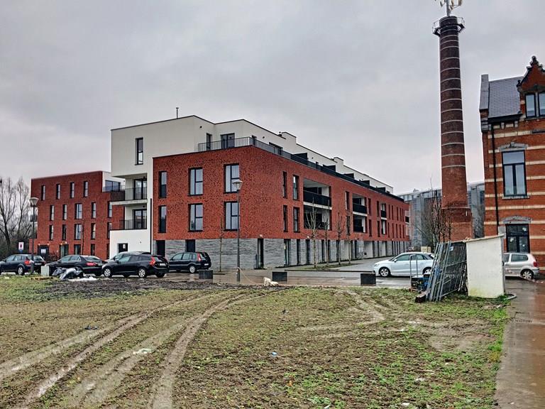 Bekijk alle afbeeldingen van Zenfactory en meer